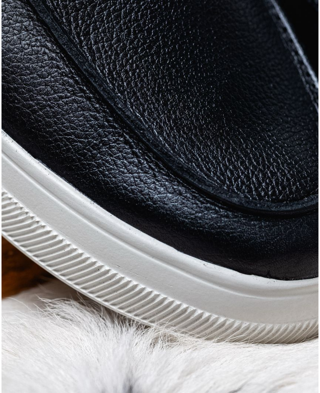 Armani Slip-on Preto