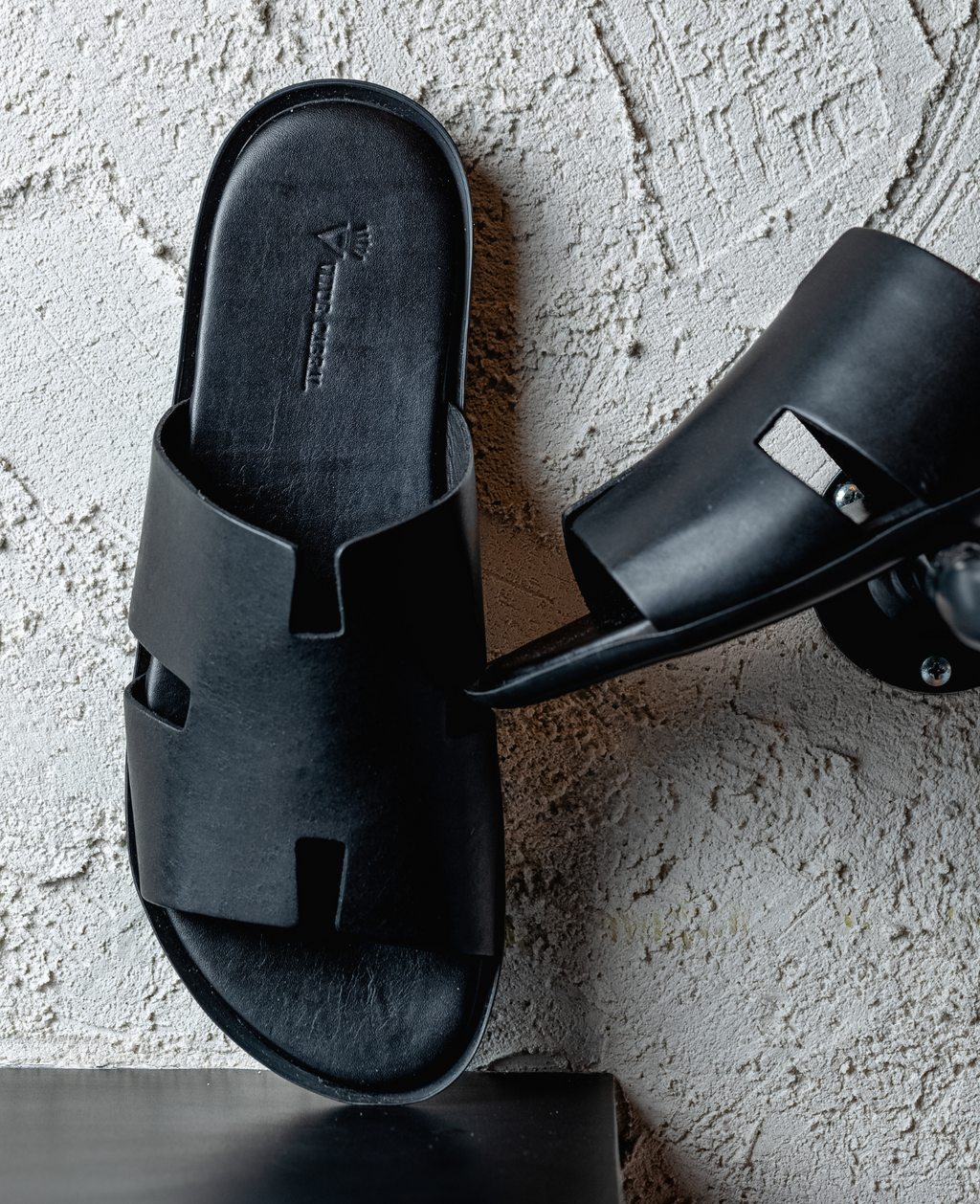 Sandália "H"eit Preta