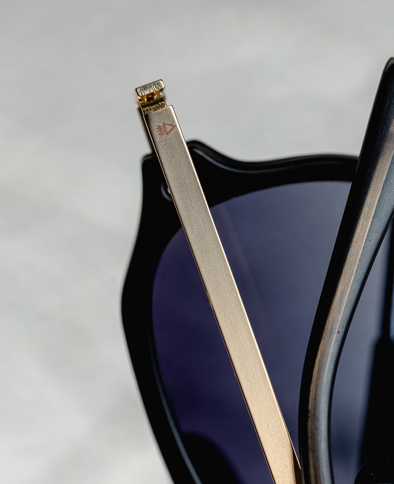 Óculos Teen Preto/Metal Bronze