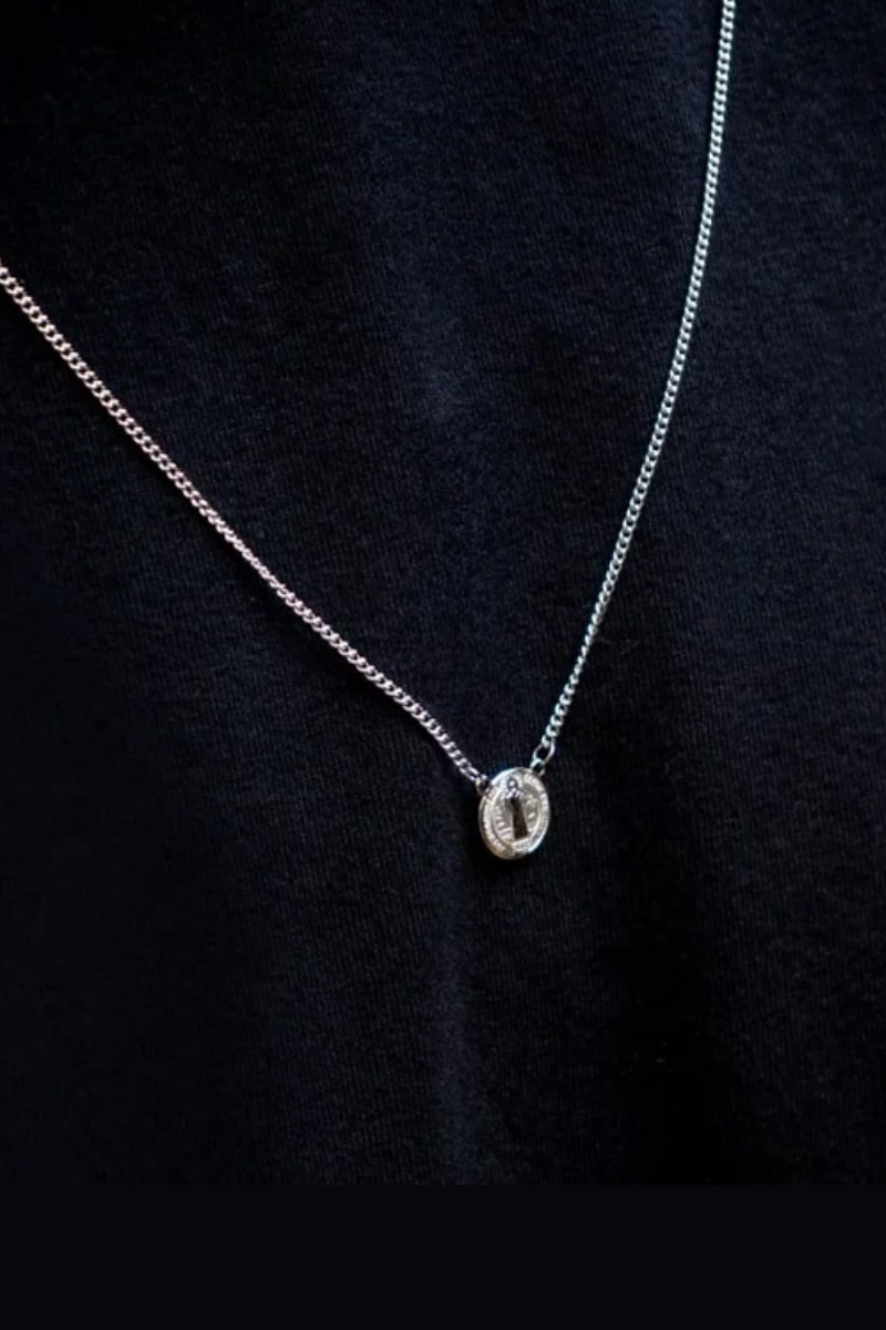 Escapulário Aço Mini São Bento