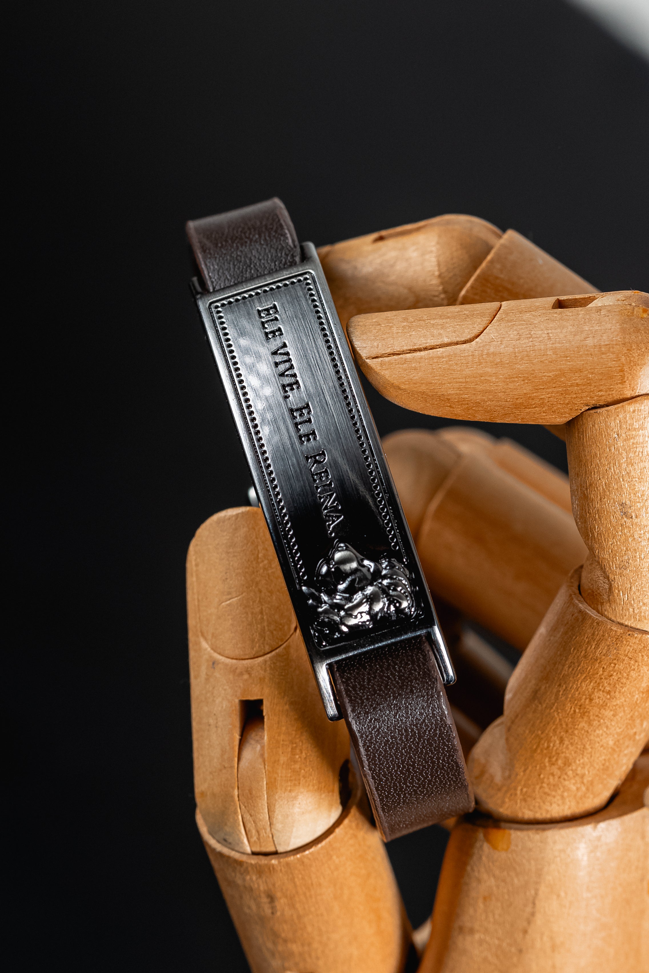 Puls. Bridle: Ele vive!