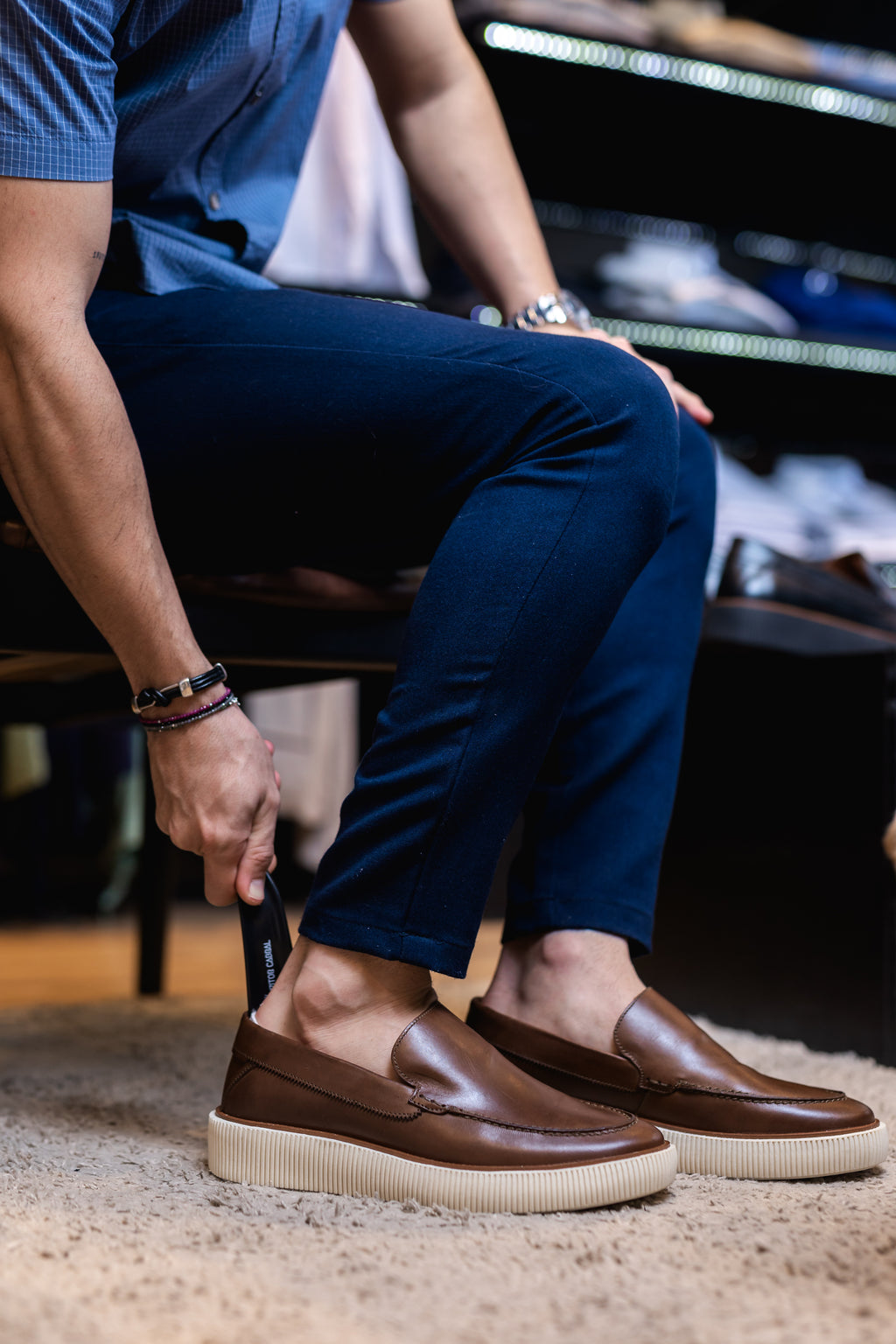 Slip On Cona Conhaque