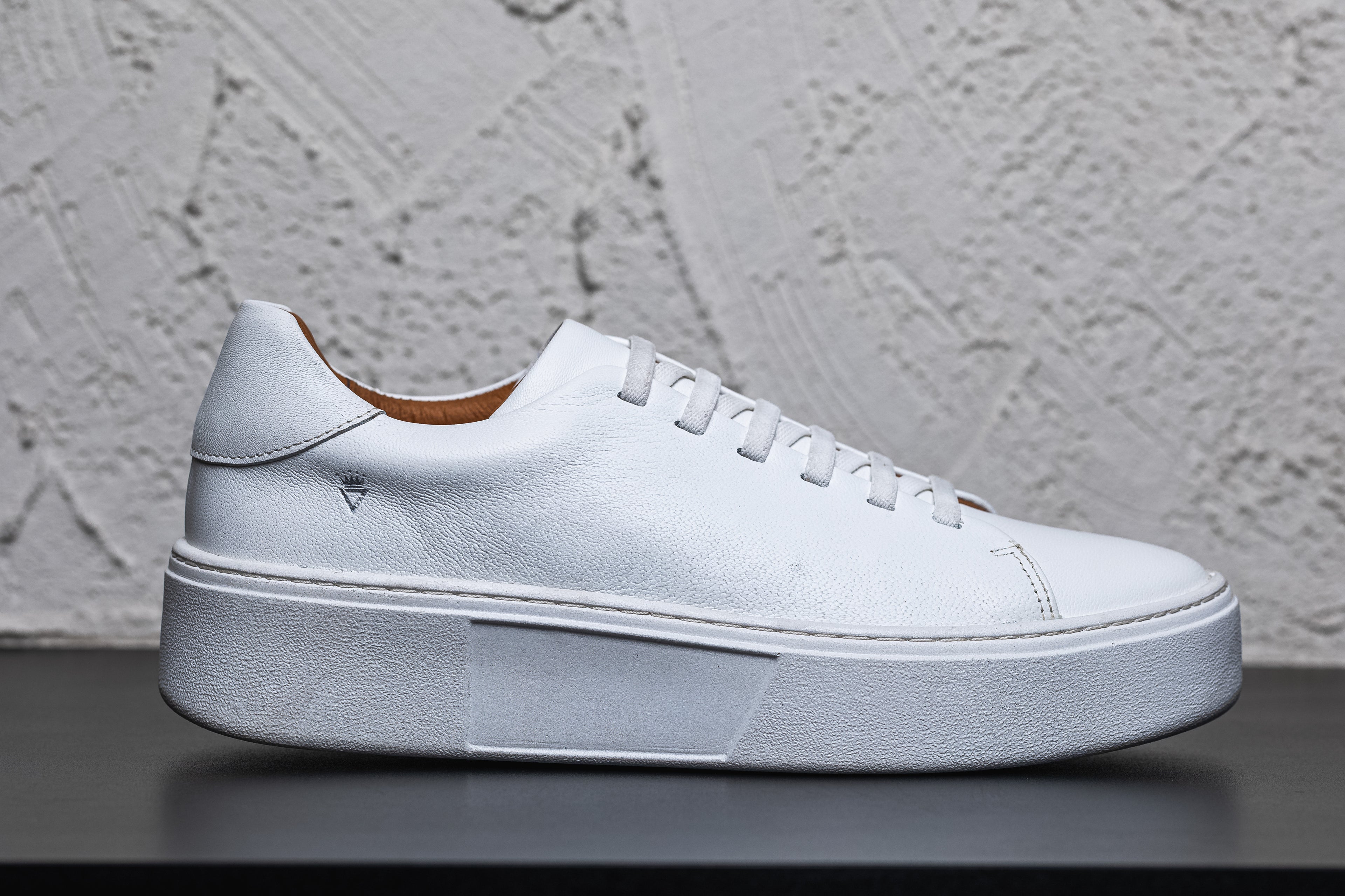 Sneaker Altura Branco