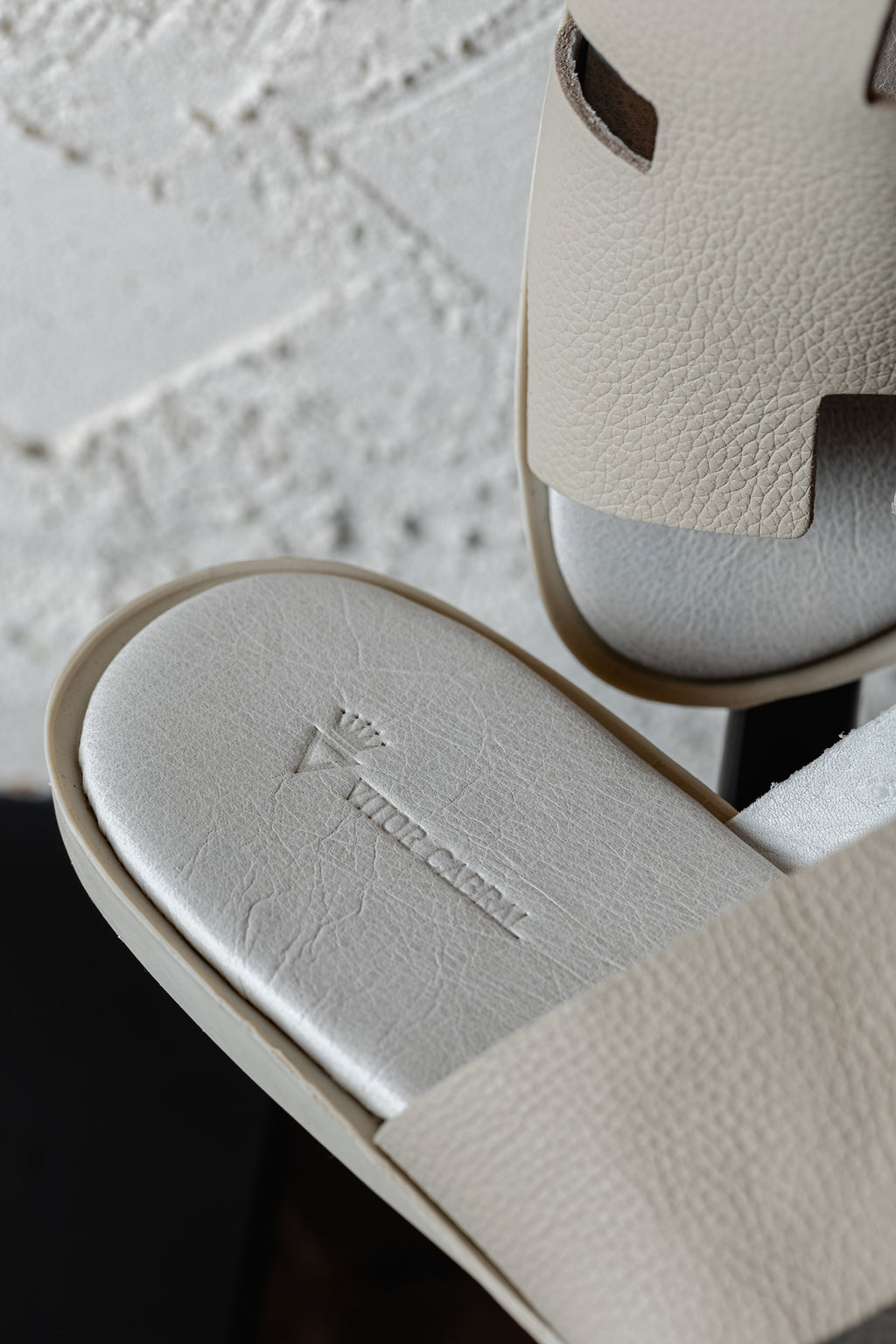 Sandália "H"eit Off-White