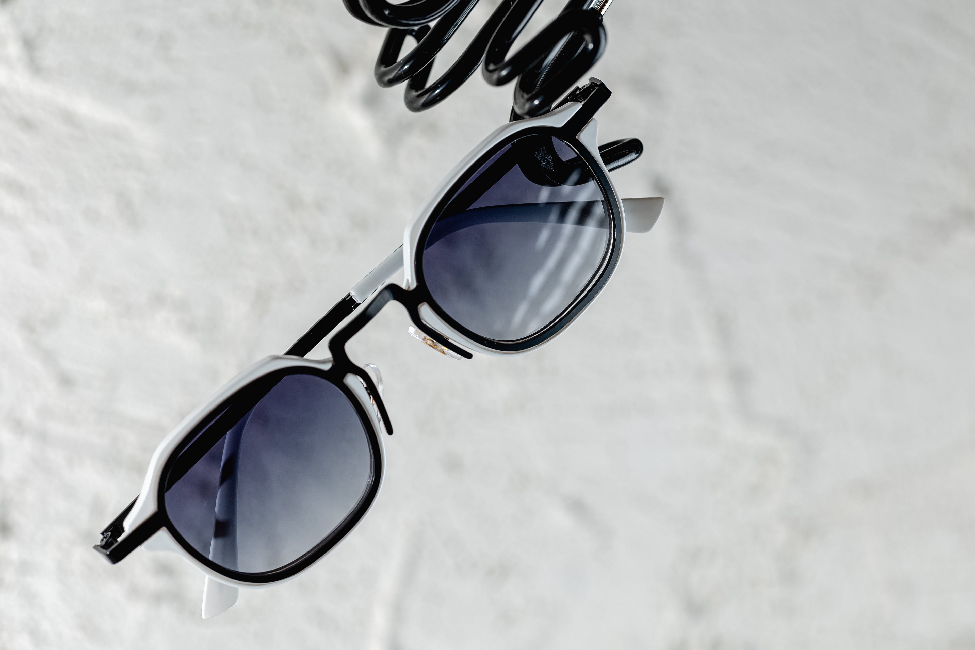 Óculos Teen Branco/Metal Preto