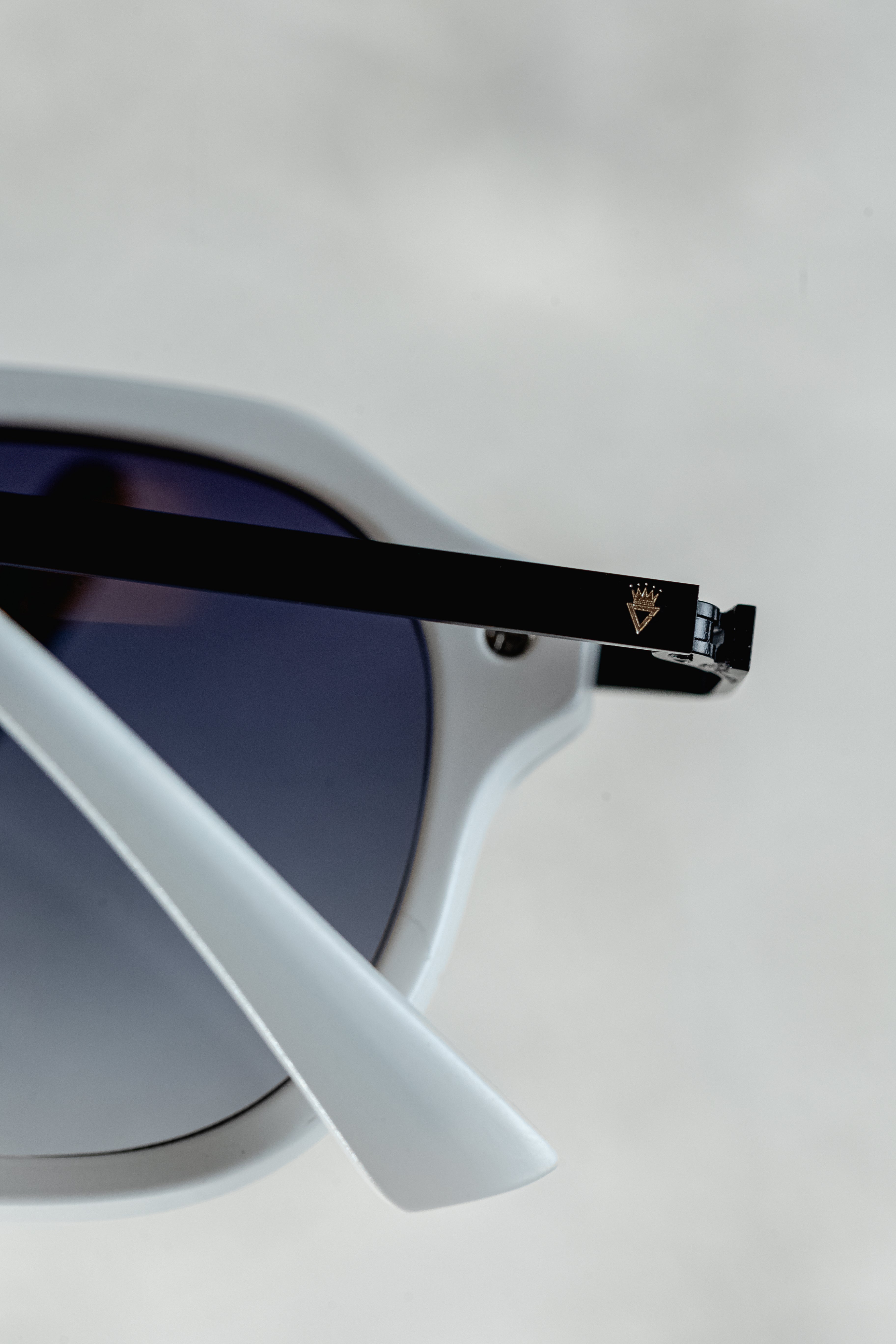 Óculos Teen Branco/Metal Preto