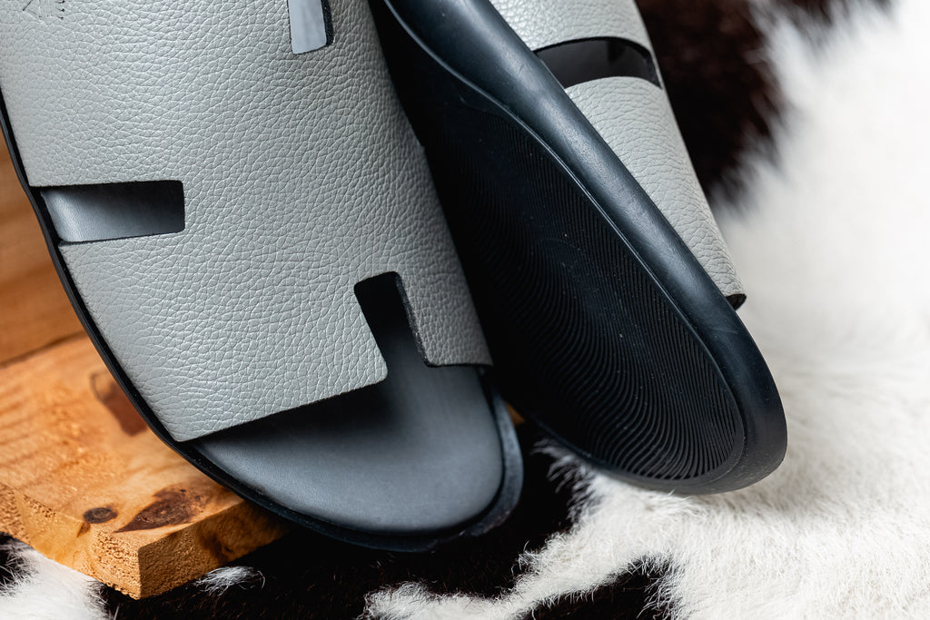 Sandália "H"eit  Concreto