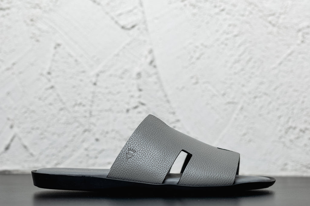 Sandália "H"eit  Concreto