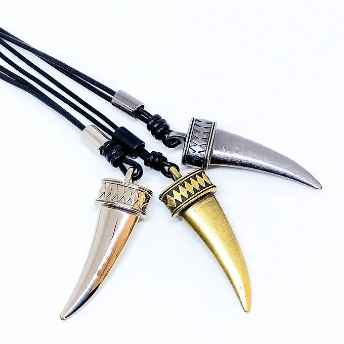 COLAR DENTE DE SABRE